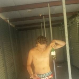 Meet your Posher, Phillip